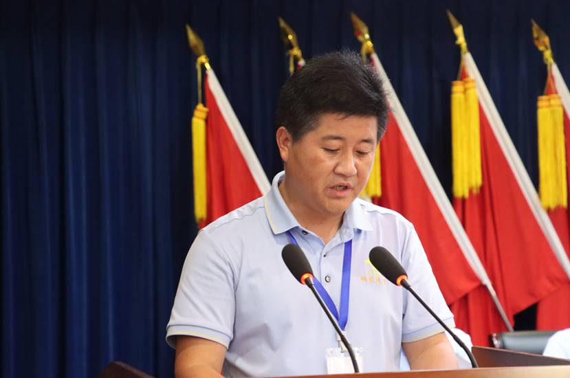 公司召開三屆一次職工代表會(huì)、三屆工會(huì)會(huì)員代表會(huì)